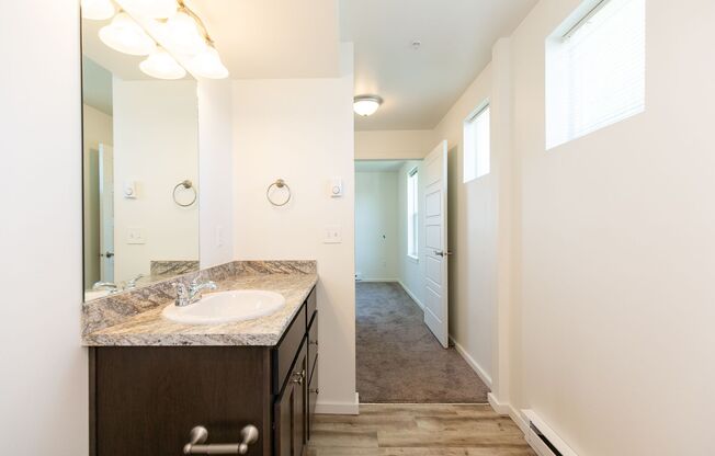 2 beds, 2 baths, 952 sqft, $1,695, Unit 106-302