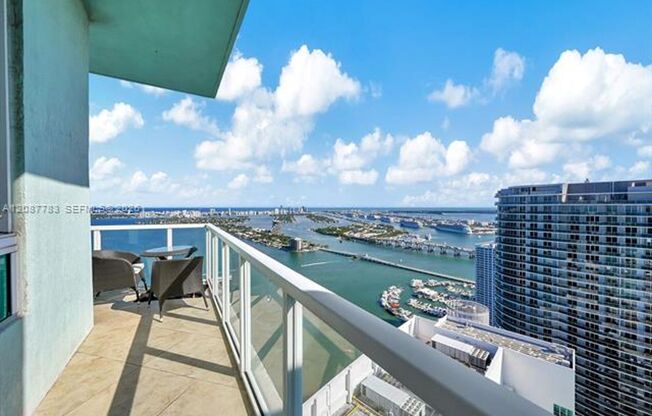 2 beds, 2.5 baths, $7,600, Unit # 5103
