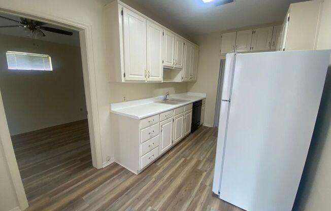 2 beds, 2 baths, $1,650