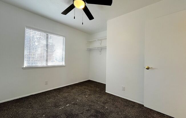 Cute Ranch Home In NE Albuquerque!