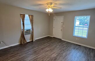 2 beds, 1 bath, $1,550