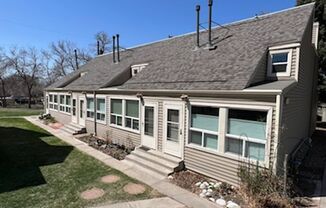 1BD 1BTH Townhouse near Belmar