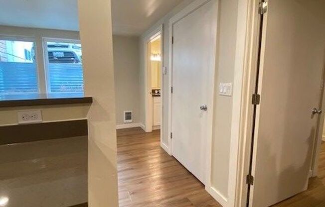 1 bed, 1 bath, 575 sqft, $1,450, Unit 003