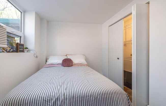 1 bed, 1 bath, $1,750, Unit 002