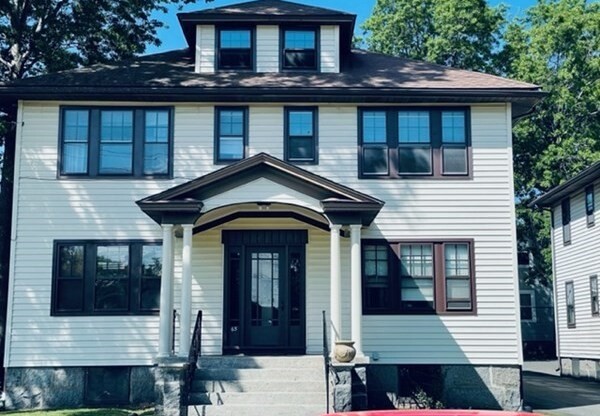 65 PRESIDENTS AVE