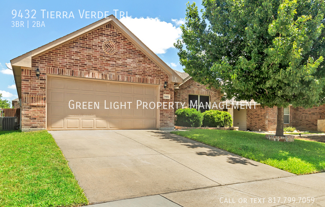 9432 TIERRA VERDE TRL
