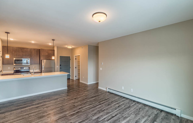 2 beds, 2 baths, 1,044 sqft, $1,355, Unit 116