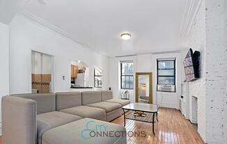352 E 55 ST