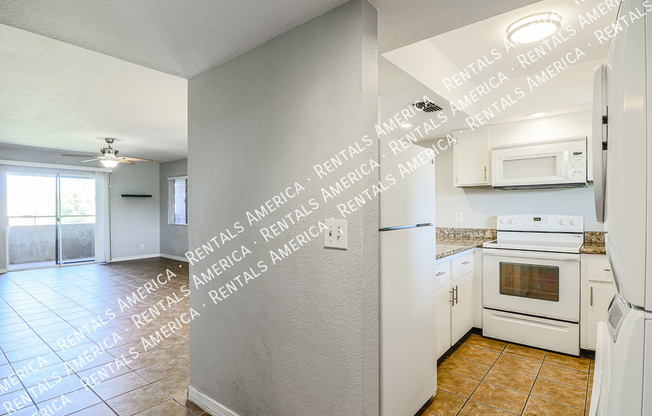 4050 E CACTUS RD