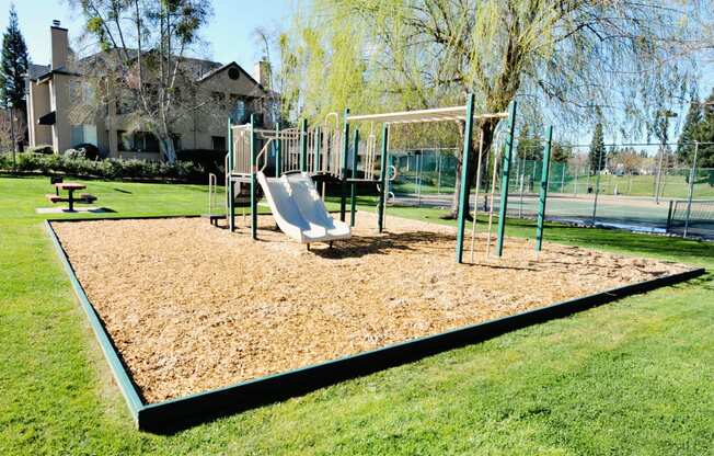 Playground at Park Ridge Apartments, Fresno