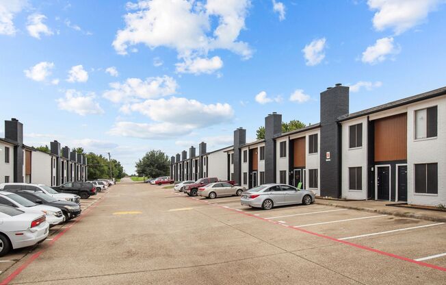 2 beds, 1.5 baths, 1,053 sqft, $1,475, Unit A-05