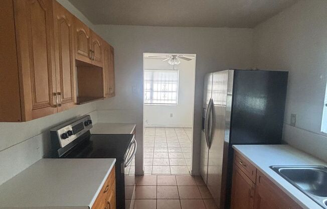 15811-15813 NW 38th Place