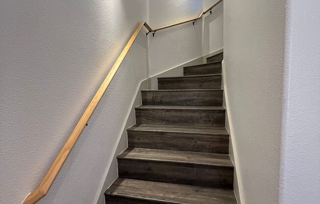 Modern 2 Bedroom 2 Bathroom NW Home In A Gated Community