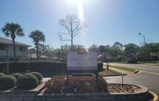 FOR RENT!! CUTE AND COZY WITH GARAGE... RECENLTY UPDATED