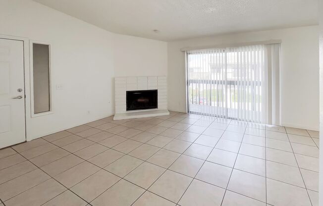 2 Bedroom 2 Bath Condo Available in Colton for Rent! MOVE IN SPECIAL!