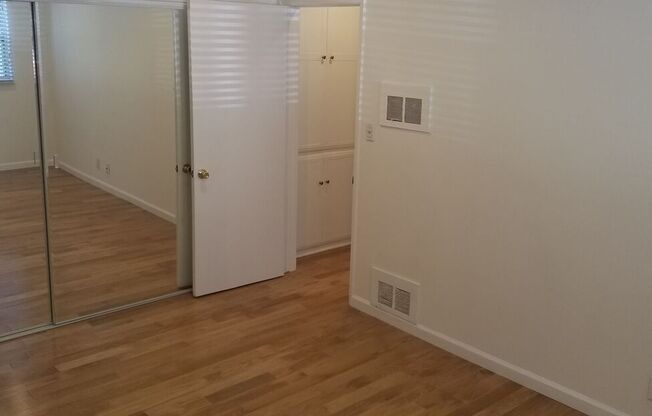 1 bed, 1 bath, 650 sqft, $1,950, Unit 5