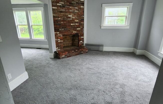 Large 3 Bedroom Home For Rent on Kimberly