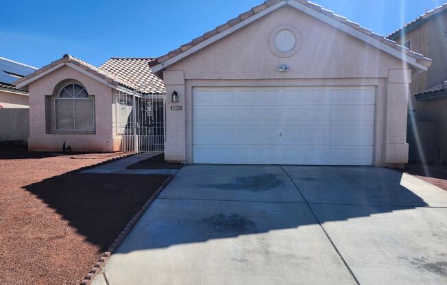 Charming Single-Story 3-Bedroom Home with Spacious Backyard