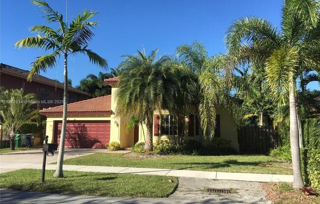 16637 SW 52nd St
