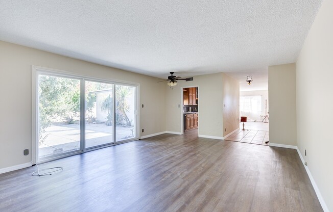 3 BR 2 BA house Move in  ready