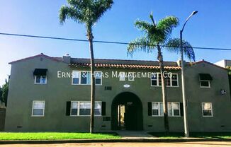 1527 Junipero Ave.