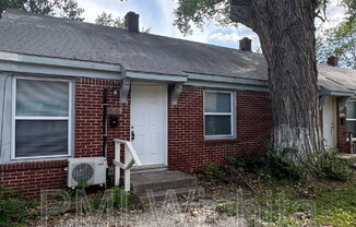648 S HYDRAULIC AVE