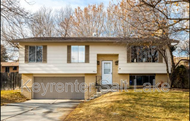 2373 W JACK CIR