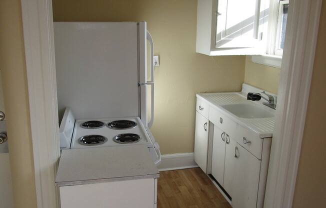 1 bed, 1 bath, 600 sqft, $1,495, Unit Apt 1