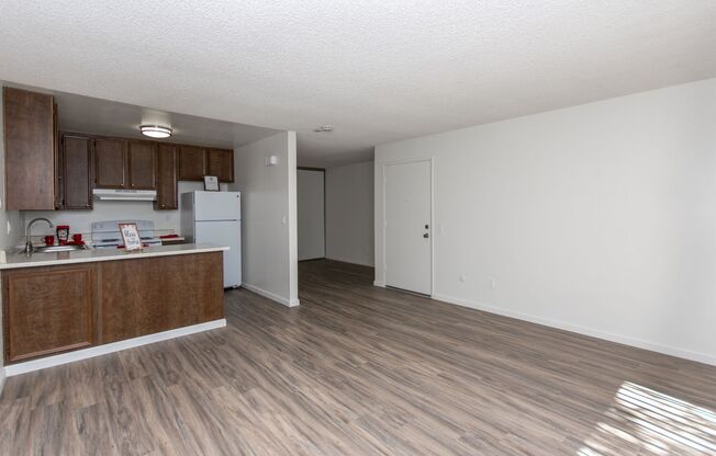 Studio, 1 bath, 472 sqft, $1,650, Unit E05