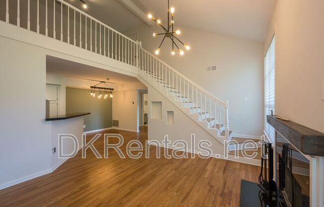 521 MCGILL PARK AVE NE