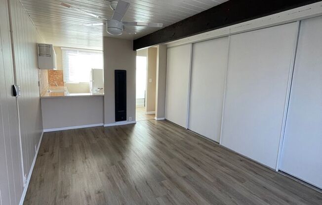 Studio, 1 bath, 400 sqft, $1,625, Unit 16