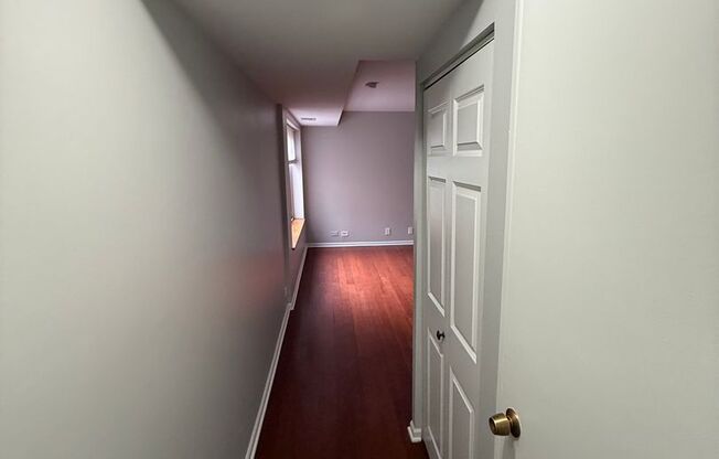 2 beds, 1.5 baths, $2,550, Unit 307