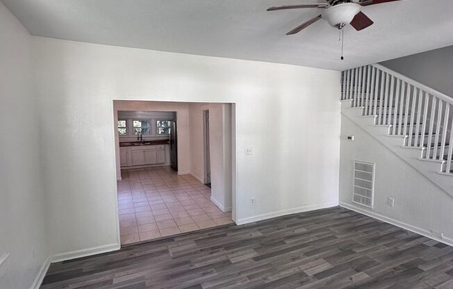 NEW SINGLE FAMILY HOUSE!!!