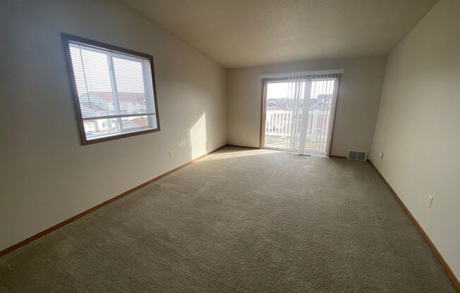 1 bed, 1 bath, 725 sqft, $935, Unit 315S
