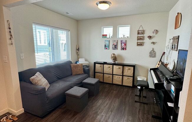 Like New 3 bedroom home in Banning Lewis