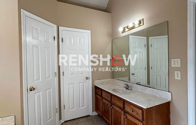 3 beds, 2.5 baths, $2,100