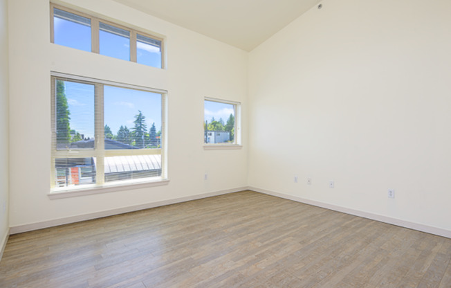 Studio, 1 bath, 461 sqft, $1,550, Unit 307