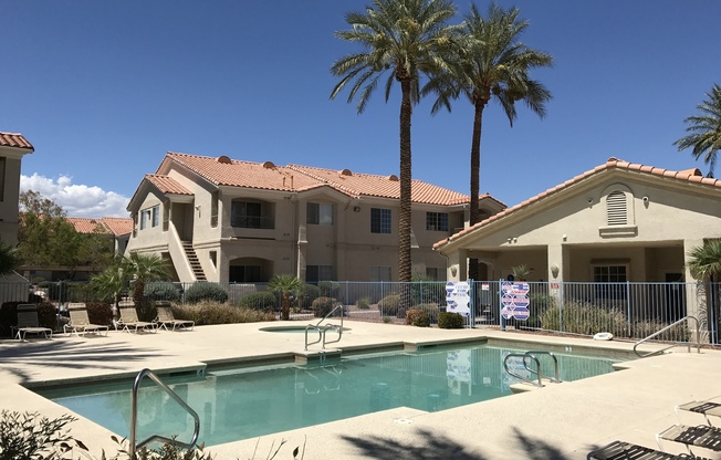 FANTASTIC GATED CONDO IN NW  WITH DETACHED GARAGE