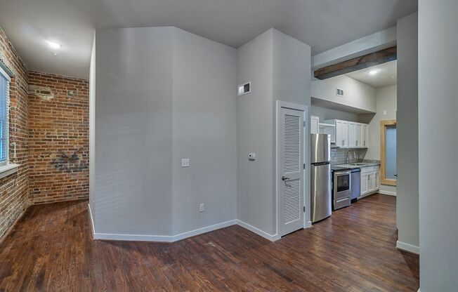 10 Walnut Alley
