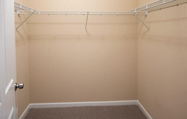 Brooks Edge Apartments