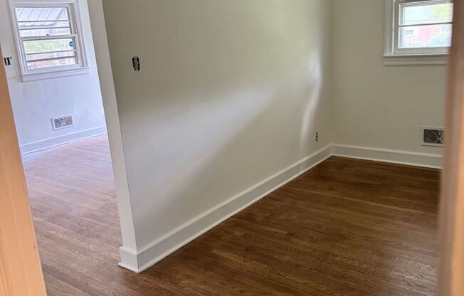 Cute 3 Br, 1 1/2 Bath home for rent