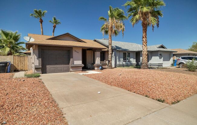 North Phoenix 2 Bed/2 Bath Home - Cross streets: E Greenway Pkwy and Cave Creek Rd