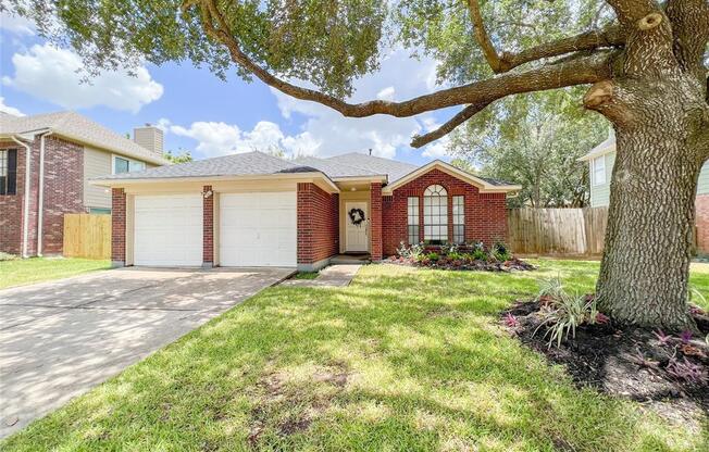 1035 WENTWORTH DR
