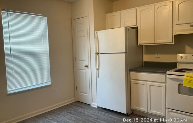 2 beds, 1.5 baths, 950 sqft, $1,295, Unit 05612