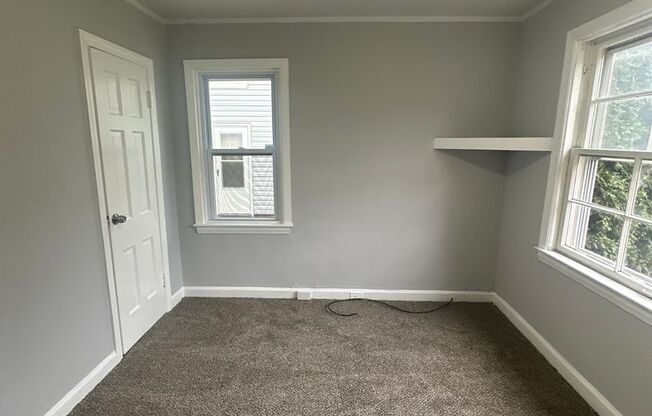 3 beds, 1 bath, $1,450