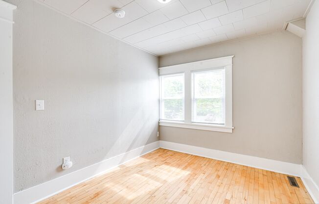 2 beds, 1 bath, 1,050 sqft, $1,399, Unit 1312A