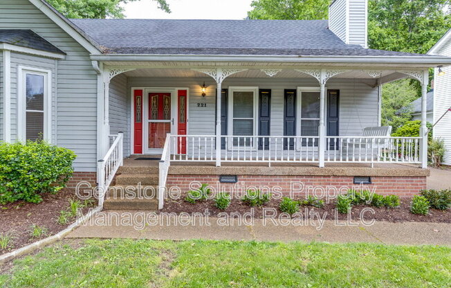 221 ADAMS CT