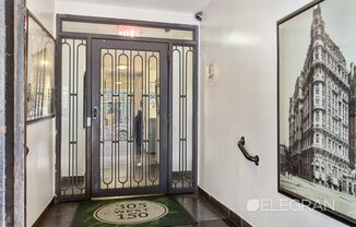 305 W 150 ST