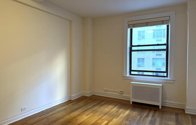 1 bed, 1 bath, $3,492, Unit 4-B