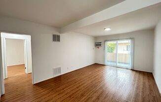 1863 10th St.